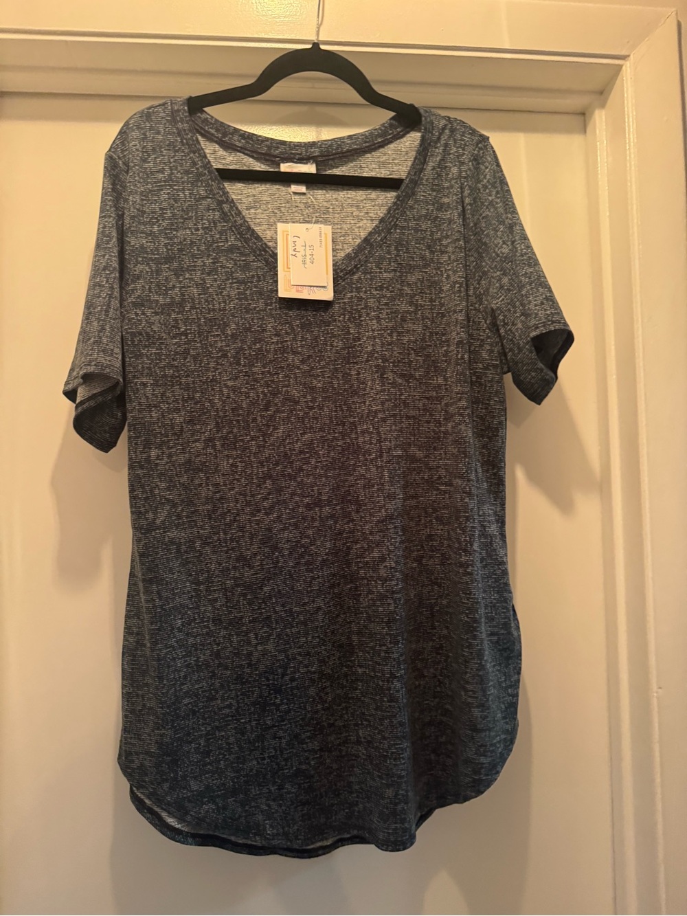 LuLaRoe Iris Heathered Green V-Neck Short Sleeve Top